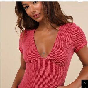 Lulus women’s Pink Ribbed V-Neck Top